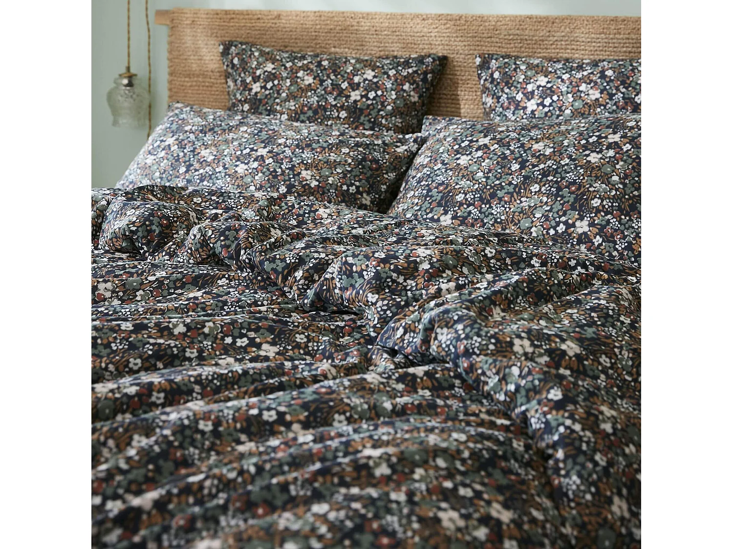 Parure de lit gaze de coton imprimé floral bleu marine 200x200