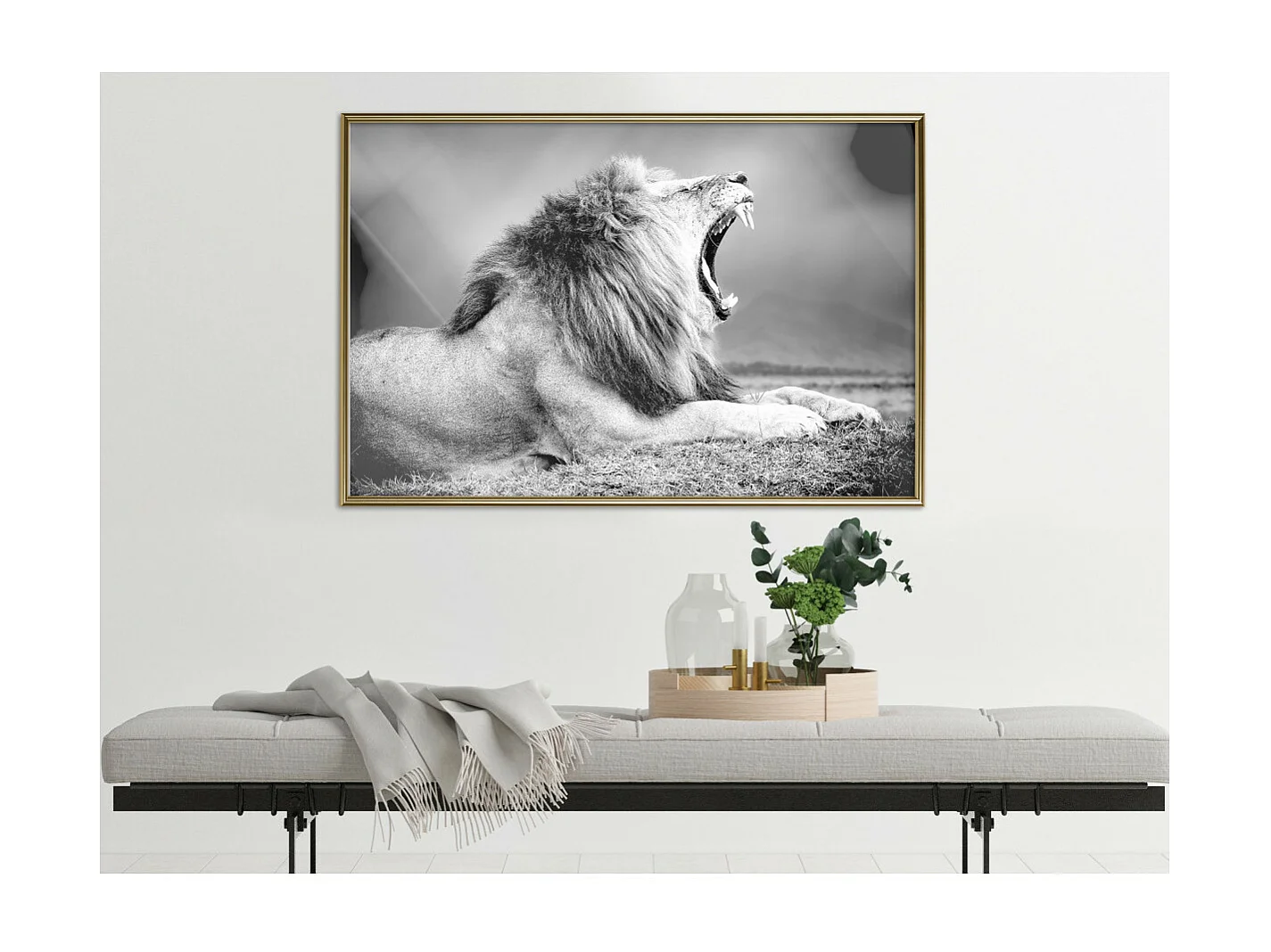 Affiche Murale Encadrée "Yawning Lion" 90 x 60 cm Or