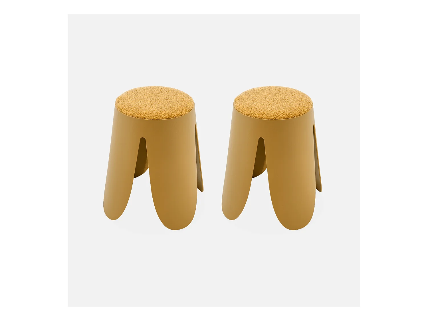 Set de 2 tabourets empilables moutardes. bouclette texturée. NIKI. Ø30 / 44 x H46cm