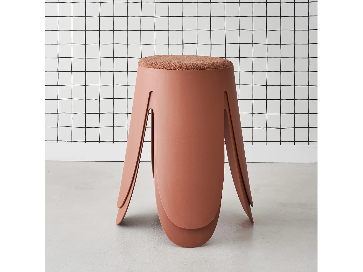 Taburete apilable con asiento texturado, set de 2 terracota