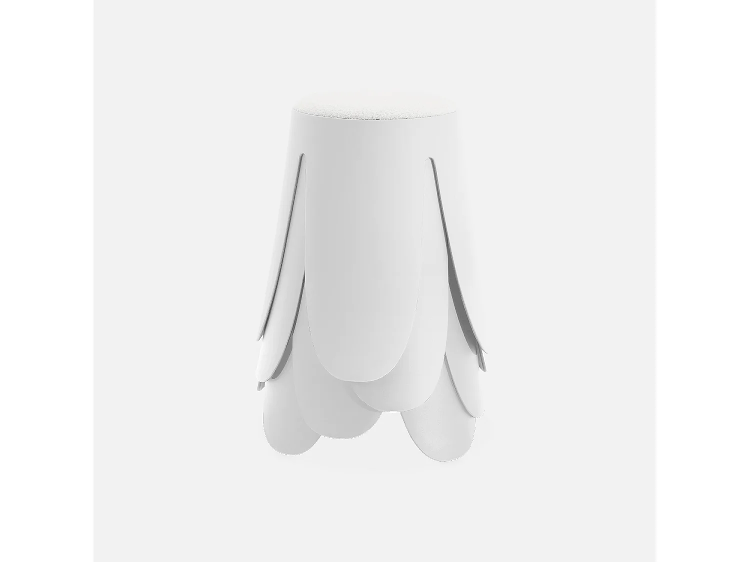 Set di 4 sgabelli impilabili in materiale bouclé, bianco