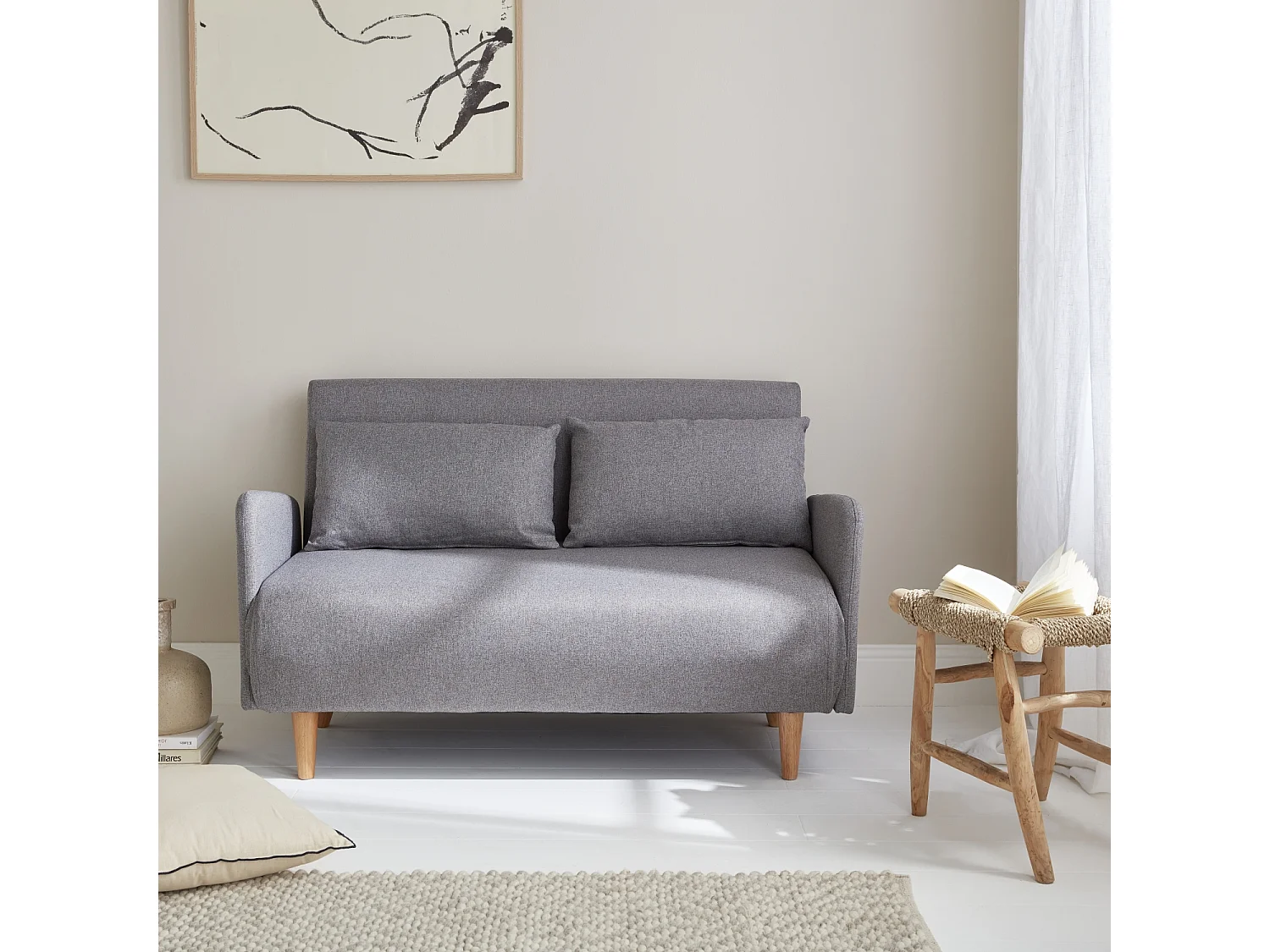 Canapé convertible en tissu - Panam - 2 places scandinave. pieds bois clair. gris clair. banquette. dossier inclinable