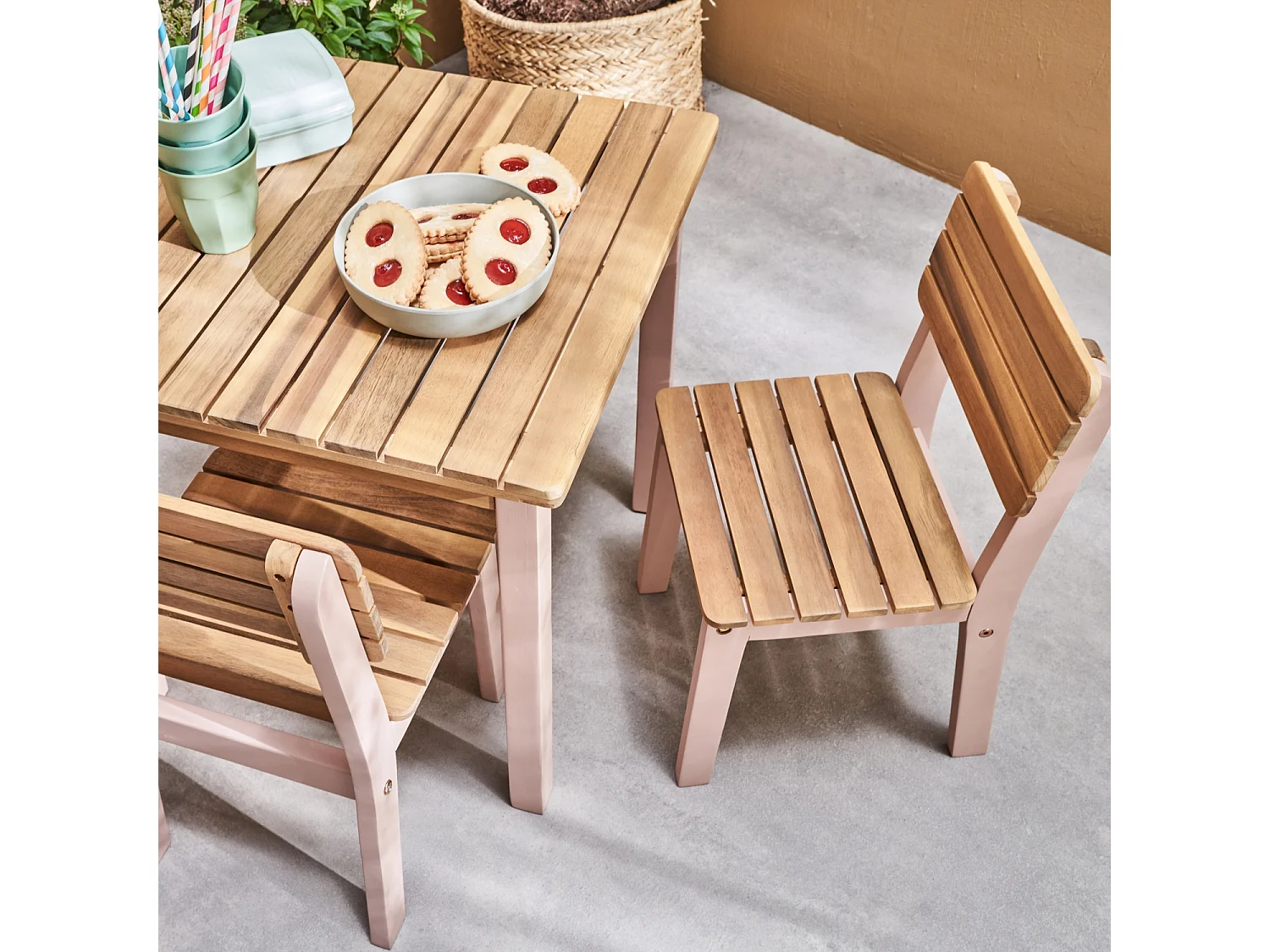 Set di tavolo per bambini in legno, 2 sedie, rosa