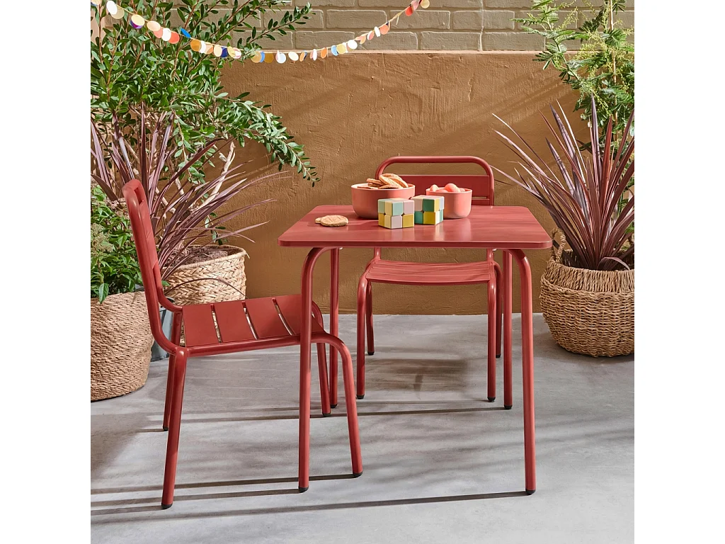 Set tavolino in metallo per bambini e 2 sedie, terracotta