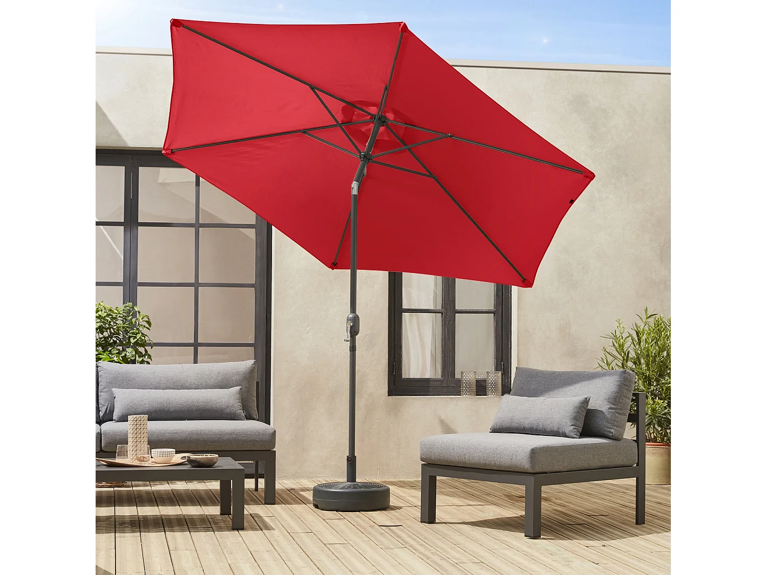 Parasol droit rond Ø300cm - Touquet Rouge - mât central en aluminium orientable et manivelle d'ouverture