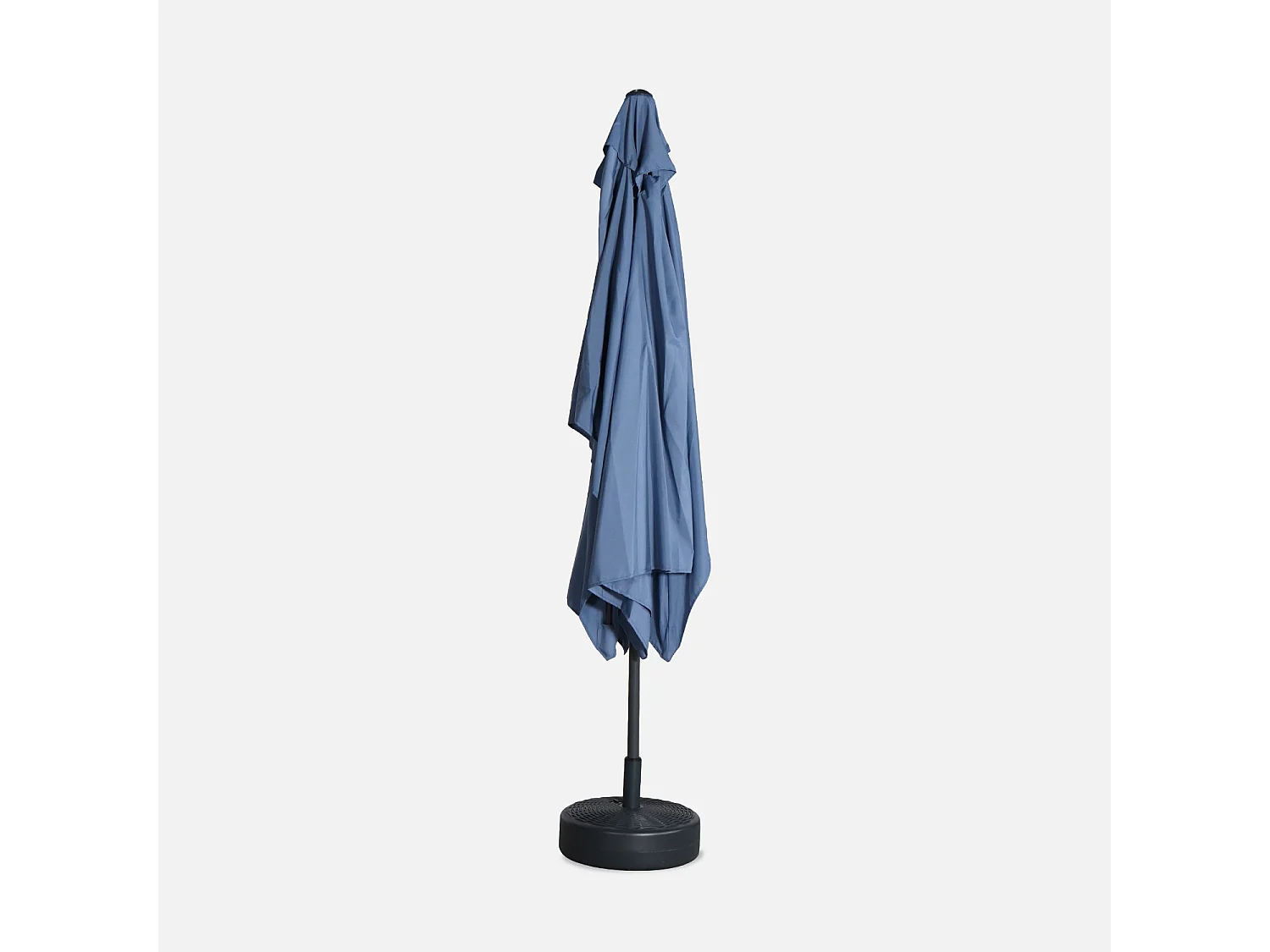 Parasol droit rectangulaire 2x3m - Touquet bleu grisé - mât central en aluminium orientable et manivelle d'ouverture