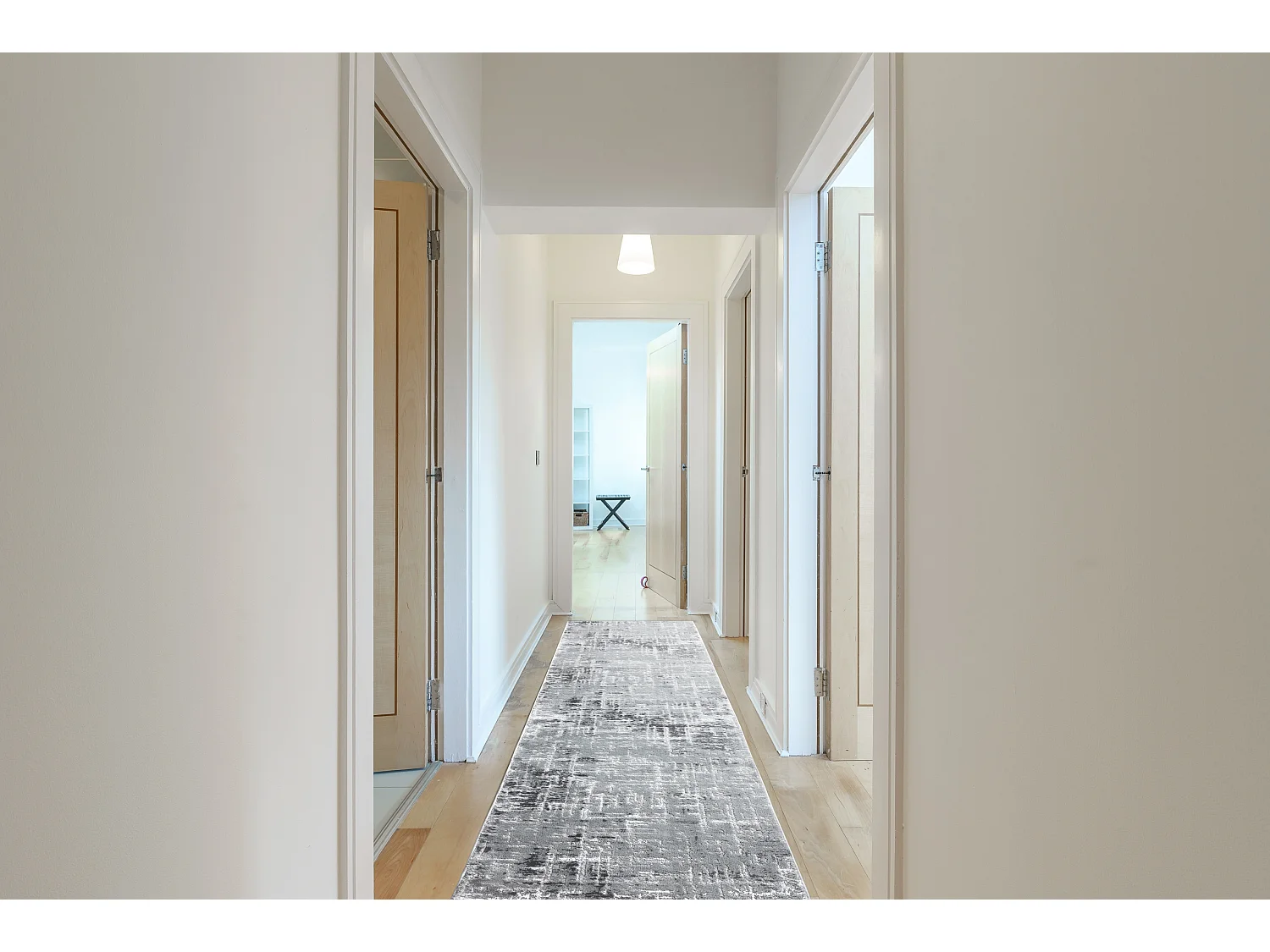 Tapis de couloir Structural MEFE 8722 deux niveaux de molleton gris /  80x490 cm