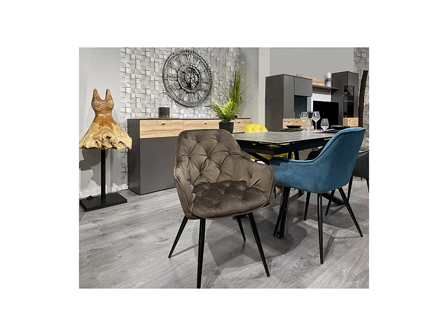 Lot 2 chaises velours marron piètement métal gris anthracite - STERN