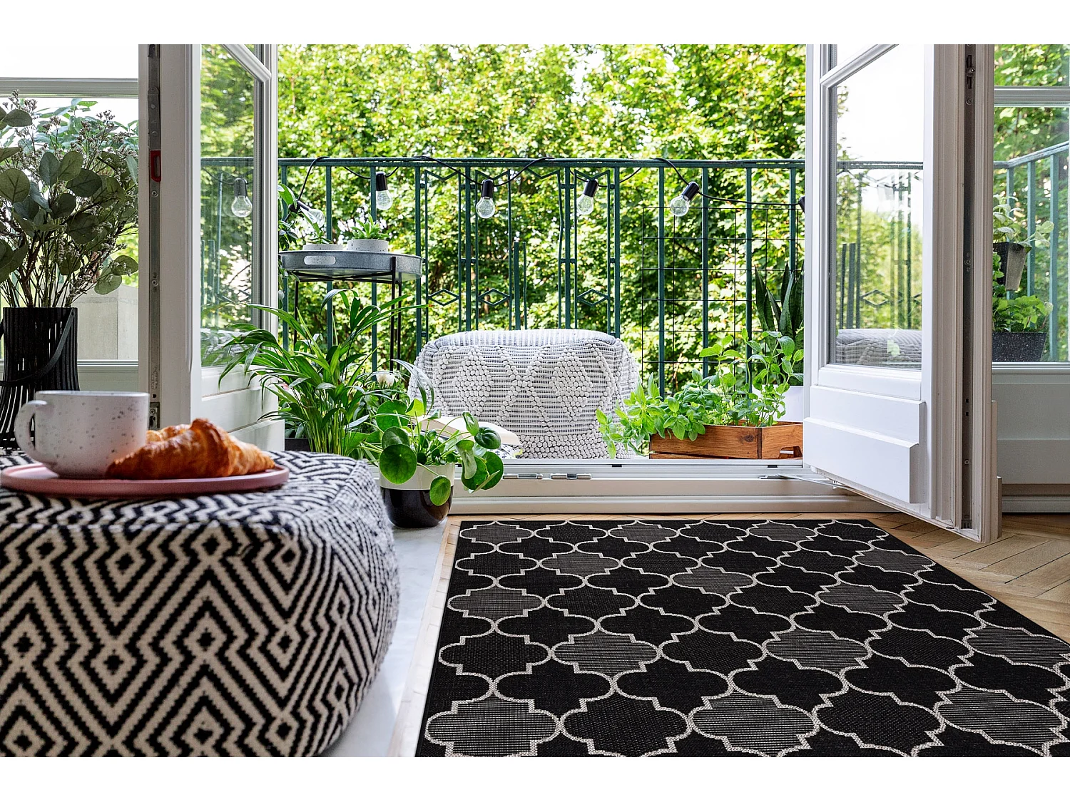 TAPIS EN CORDE SIZAL FLOORLUX 20607 Treillis marocain noir / argentin  140x200 cm