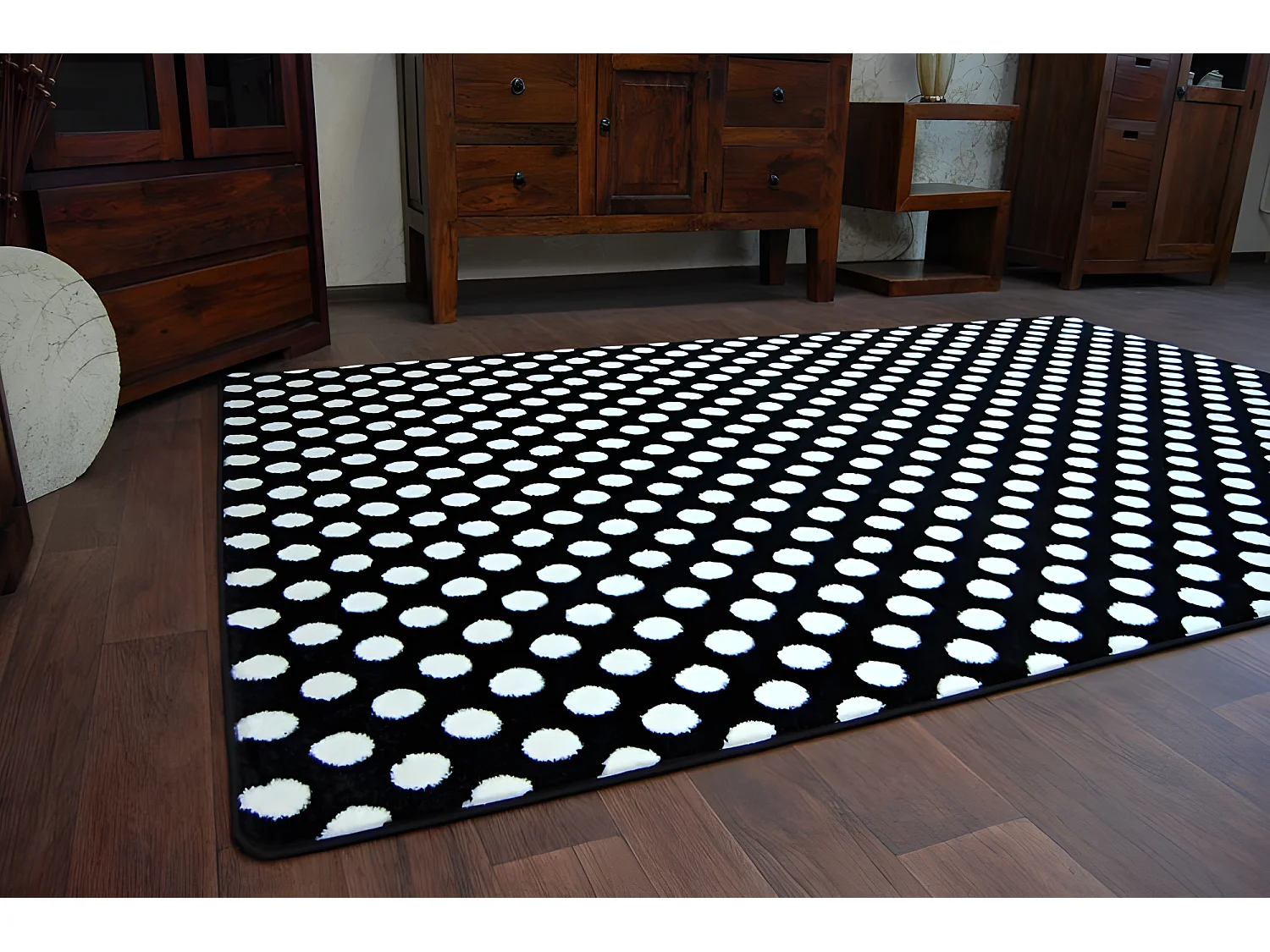 Tapijt SKETCH - F764 zwart/wit - Stippen 140x190 cm