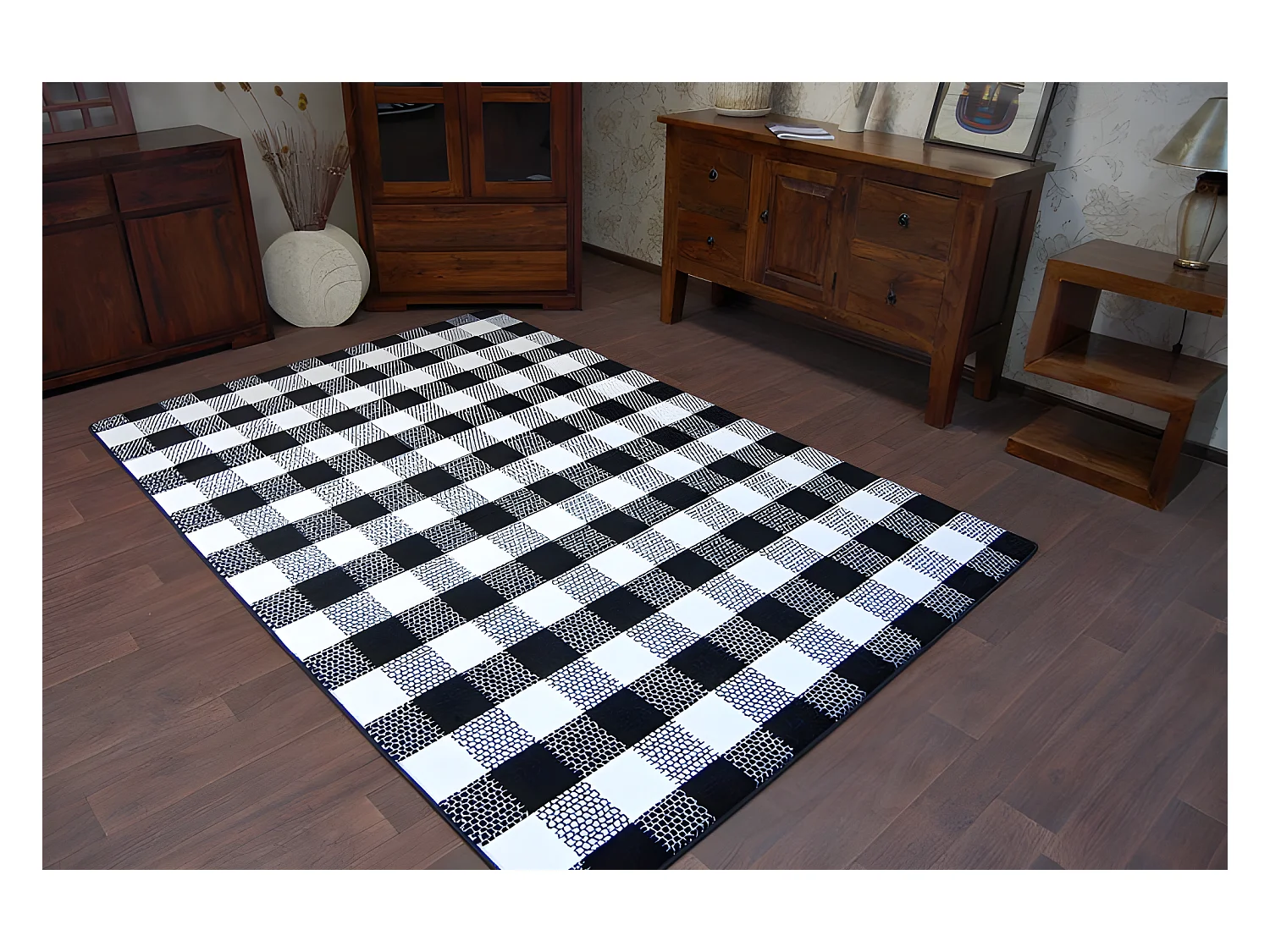 Tapijt SKETCH - F759 room/zwart - Geruite  140x190 cm