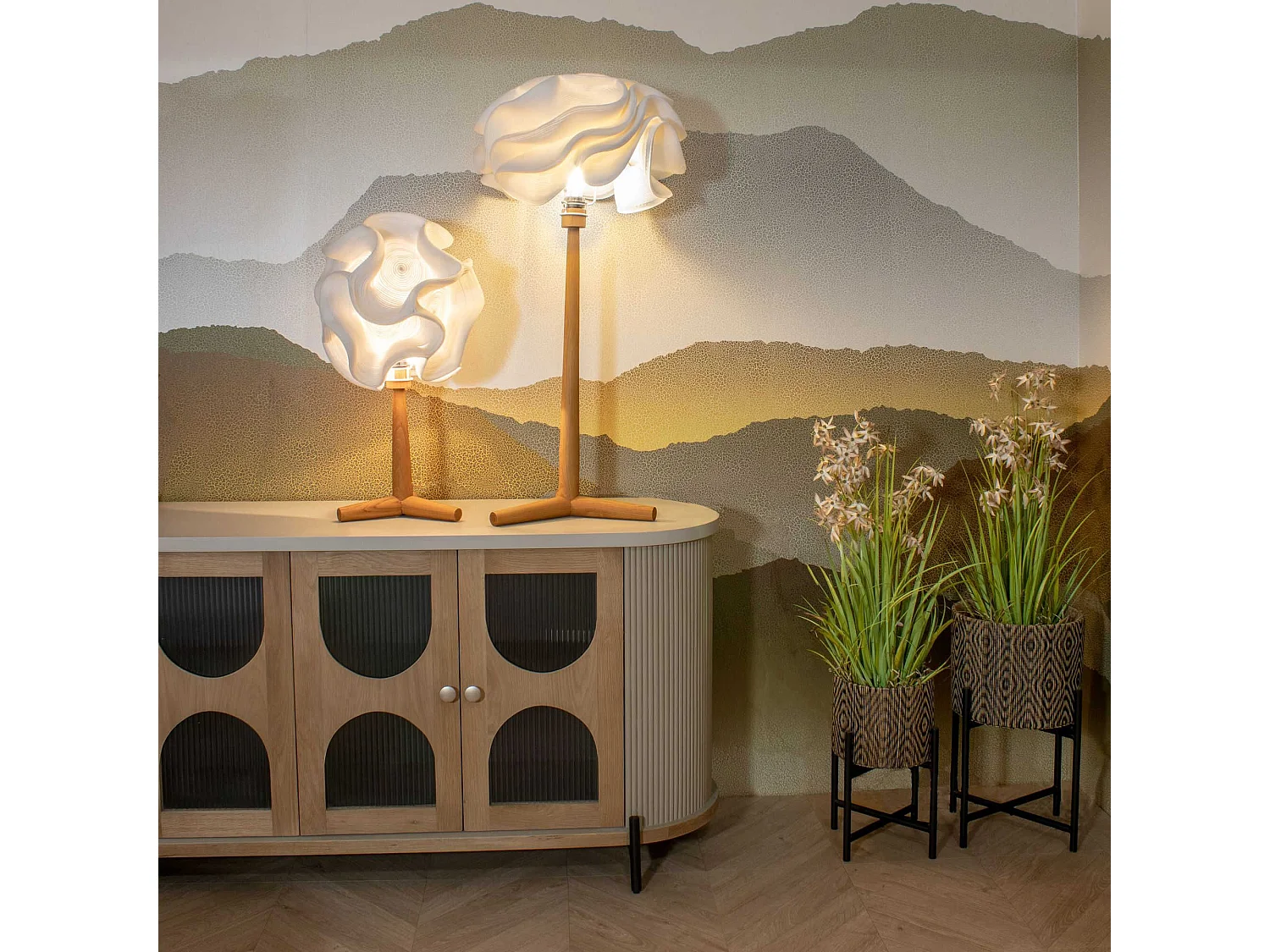 Now's Home - Lampe A Poser Abat Jour Zipper Ivoire Pied Teck 45x45x94cm Mekar