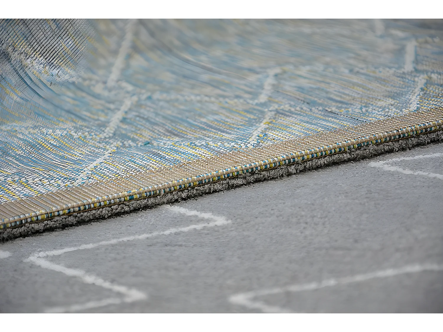 Tapis SENSE Micro 81249 ZIGZAG ETNO argentin/blanc 80x150 cm