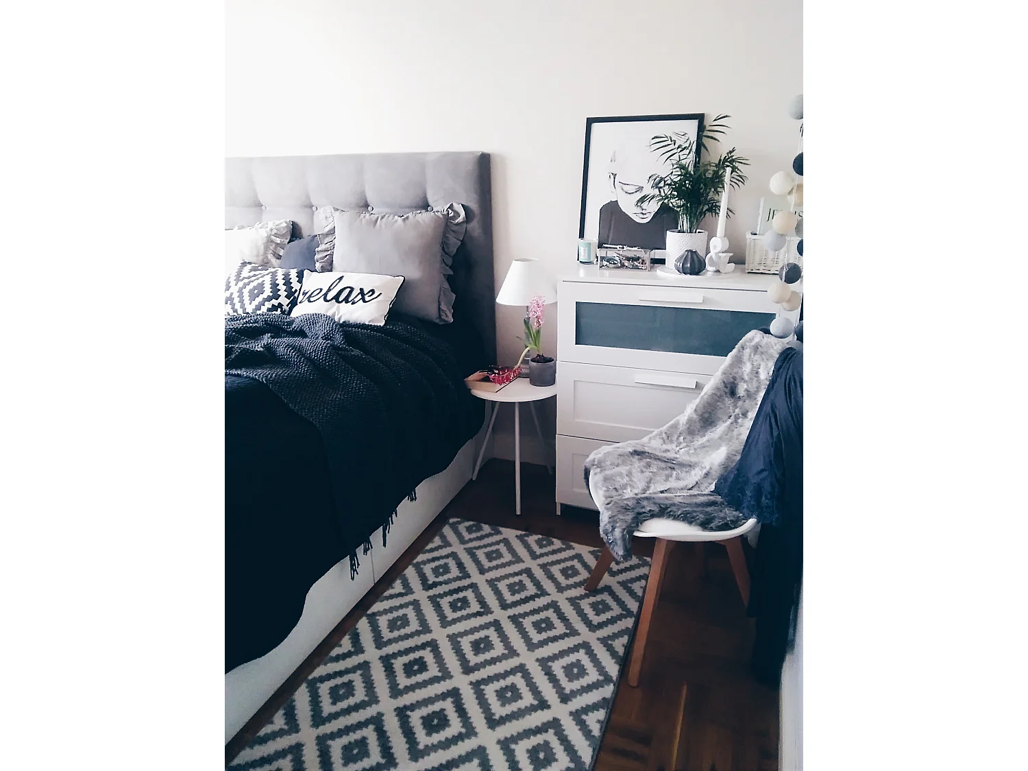 Tapis SKETCH - F998 crème et gris - Carreaux Ruta 80x150 cm