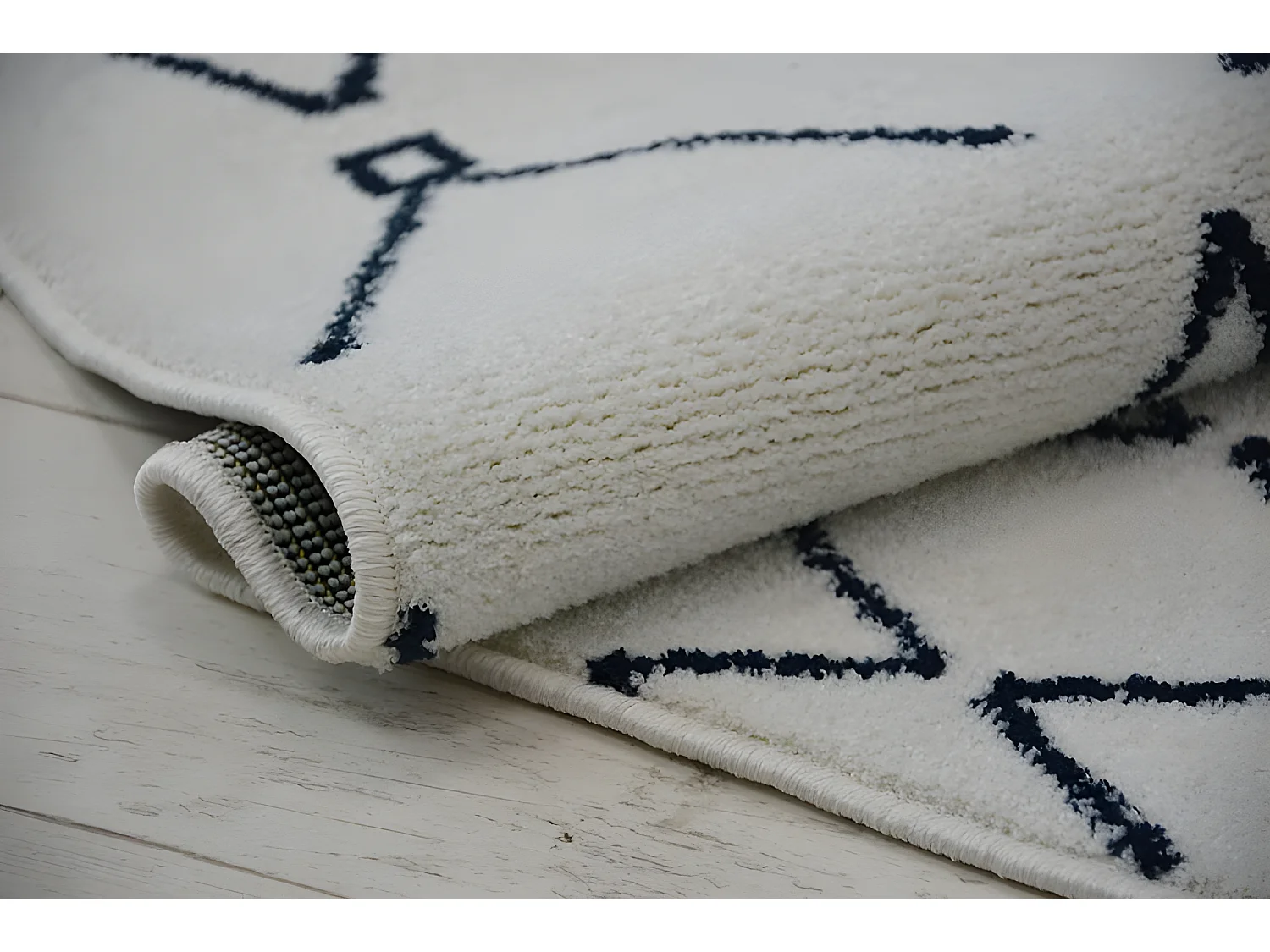 Tapis SENSE Micro 81249 ZIGZAG ETNO blanc/bleu 200x290 cm