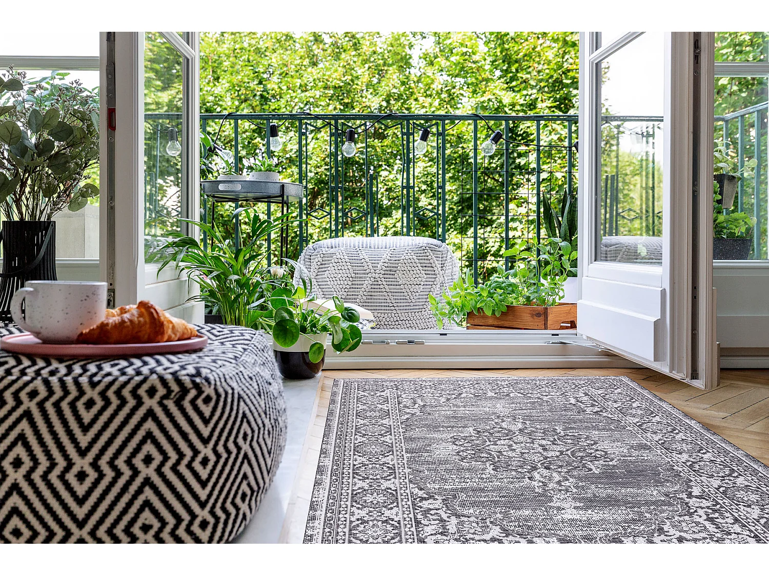 Sisal tapijt SISAL LOFT 21213 Ornament blauw / zilver / zwartkleuring 120x170 cm