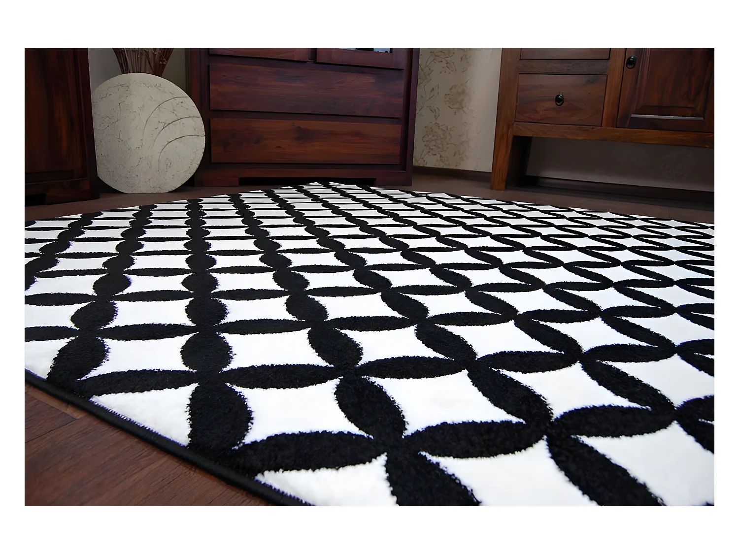 Tapis SKETCH - F757 crème et blanc - Carreau 140x190 cm