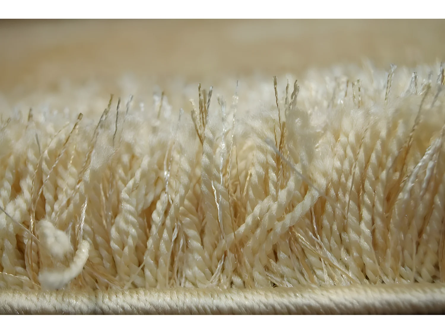 Dywan SHAGGY NARIN P901 garlic gold 140x190 cm