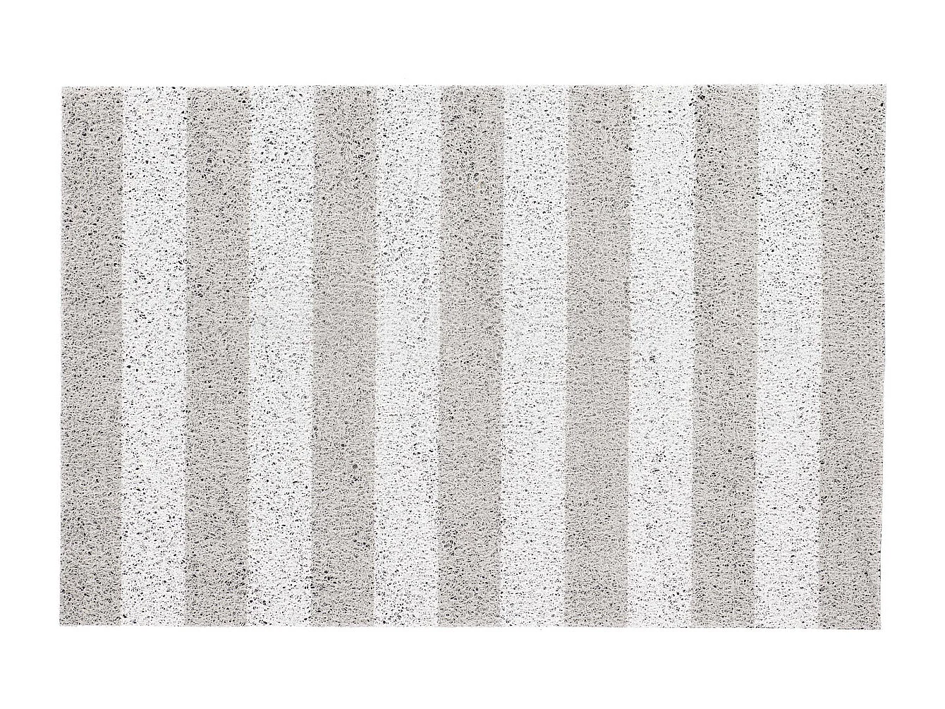 Alfombrilla con rayas verticales