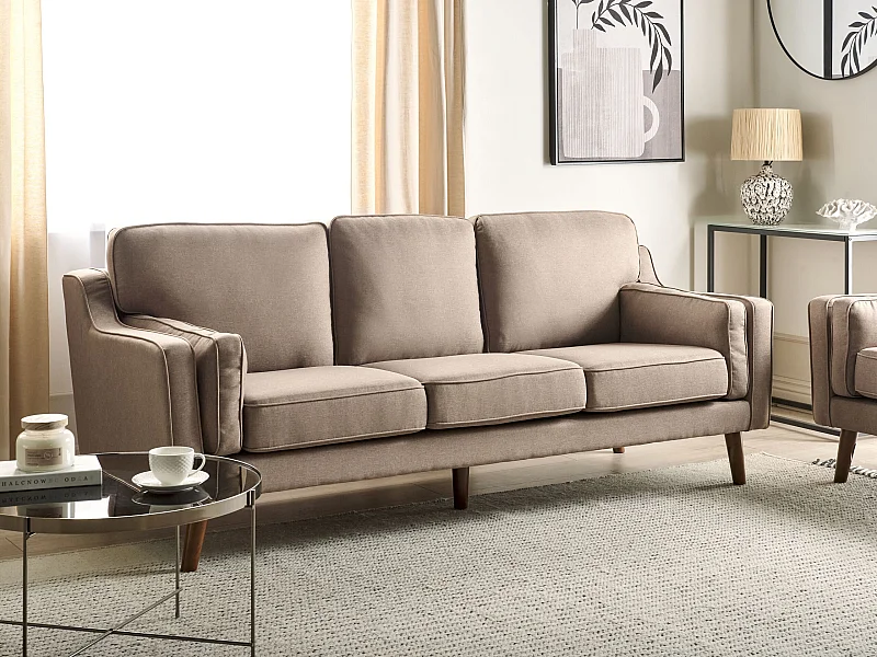 3-Sitzer Sofa Stoffbezug braun mit hohen Holzbeinen dicken Sitzkissen Lokka