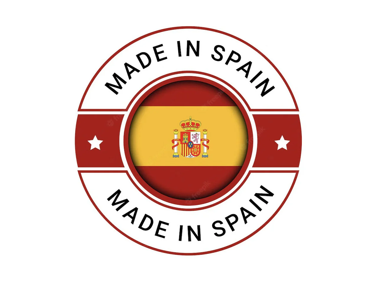 Mesita de noche provenzal madera maciza de mindi blanco y marrón Kirest 130 cm