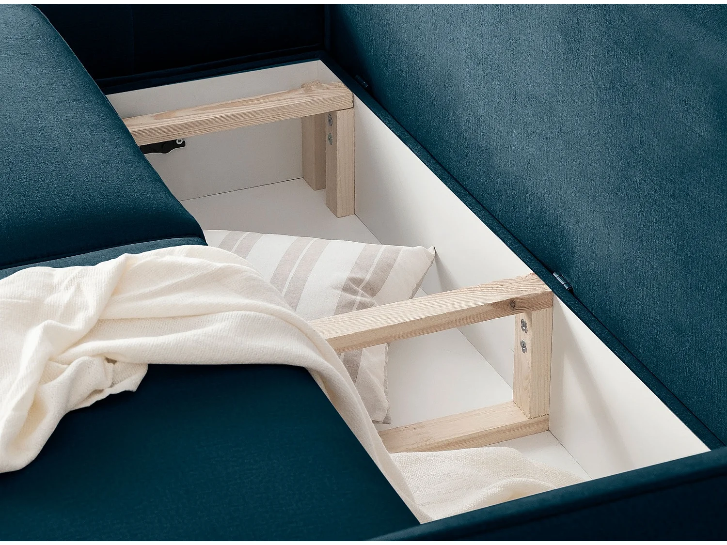 Canapé d'angle convertible tissu ZURIK - Coffre de rangement et pieds métal noir-Vert épinard-angle droit