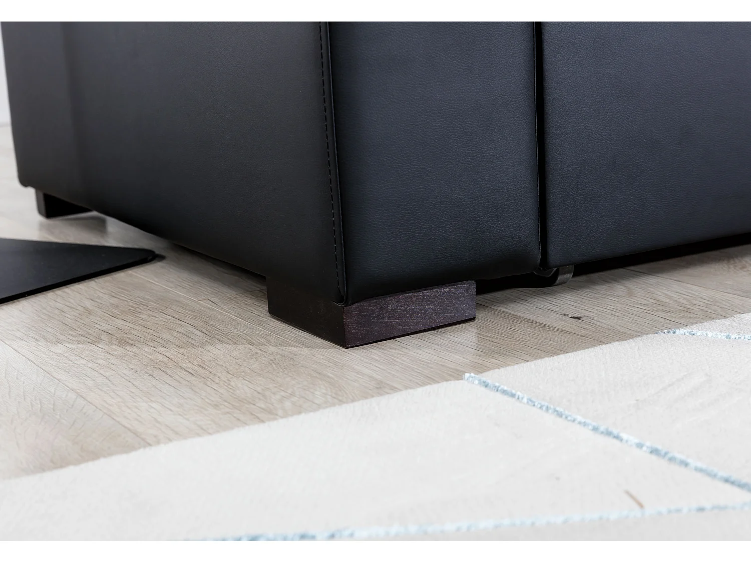 Canapé angle convertible et réversible simili noir et tissu vert foncé Luzo 245cm