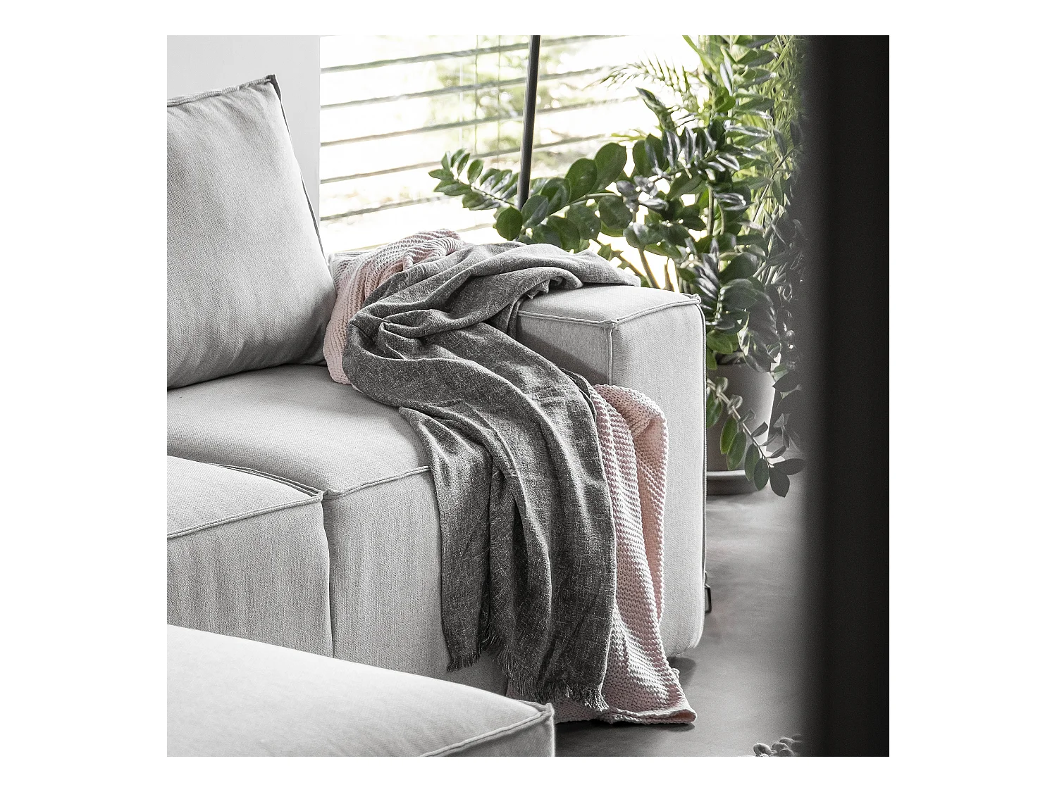 Canapé d'angle droit convertible moderne tissu beige chiné Willace 302cm