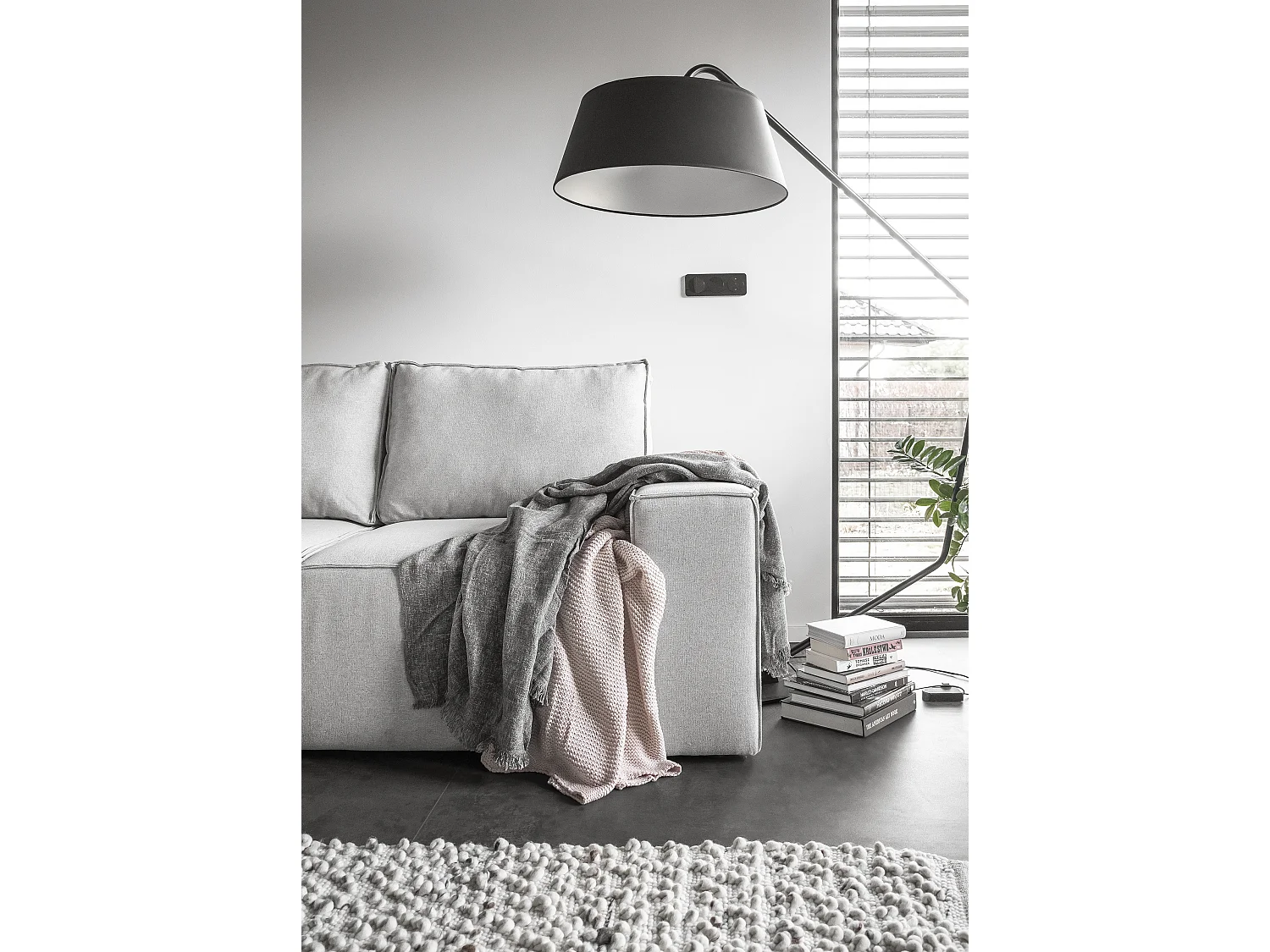 Canapé d'angle droit convertible moderne tissu beige foncé Willace 302cm