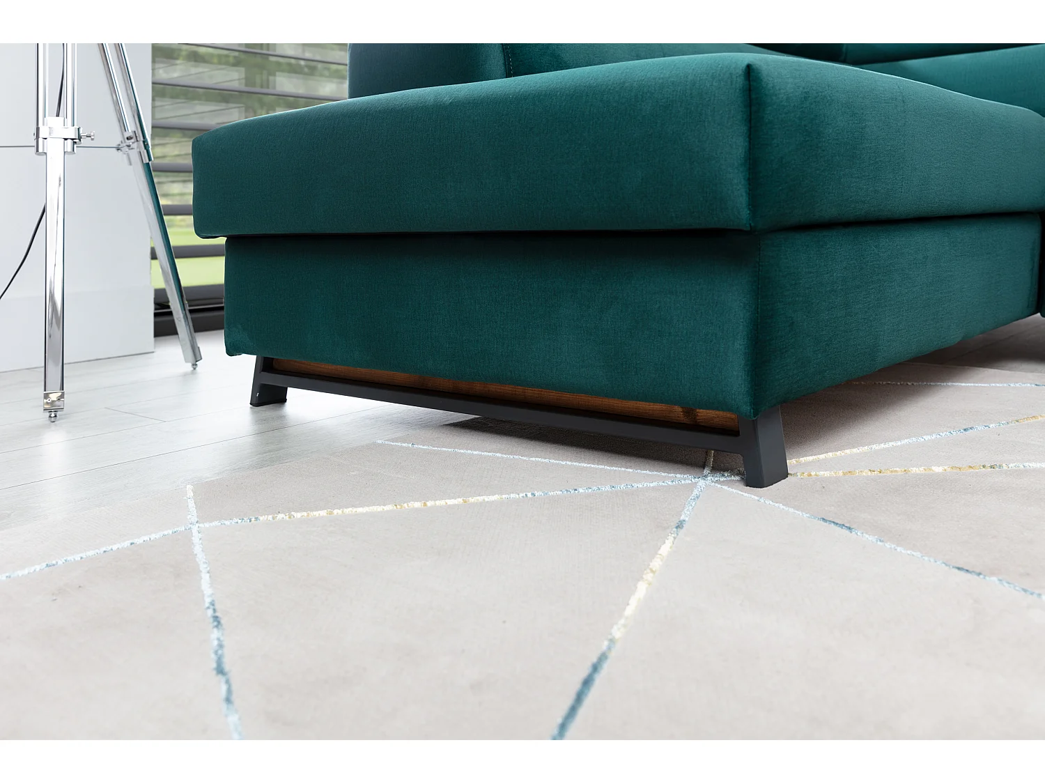 Canapé angle gauche convertible tissu gris clair chiné avec têtières réglables Nikos 265cm