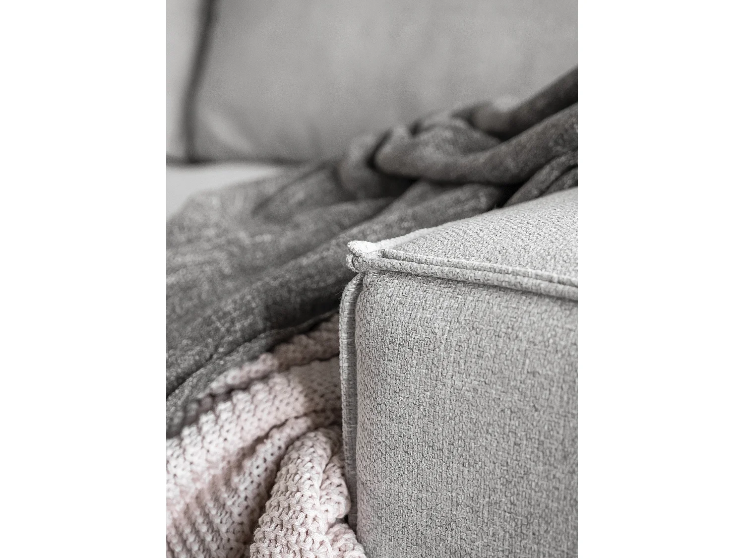 Canapé d'angle droit convertible moderne tissu beige foncé chiné Willace 302cm