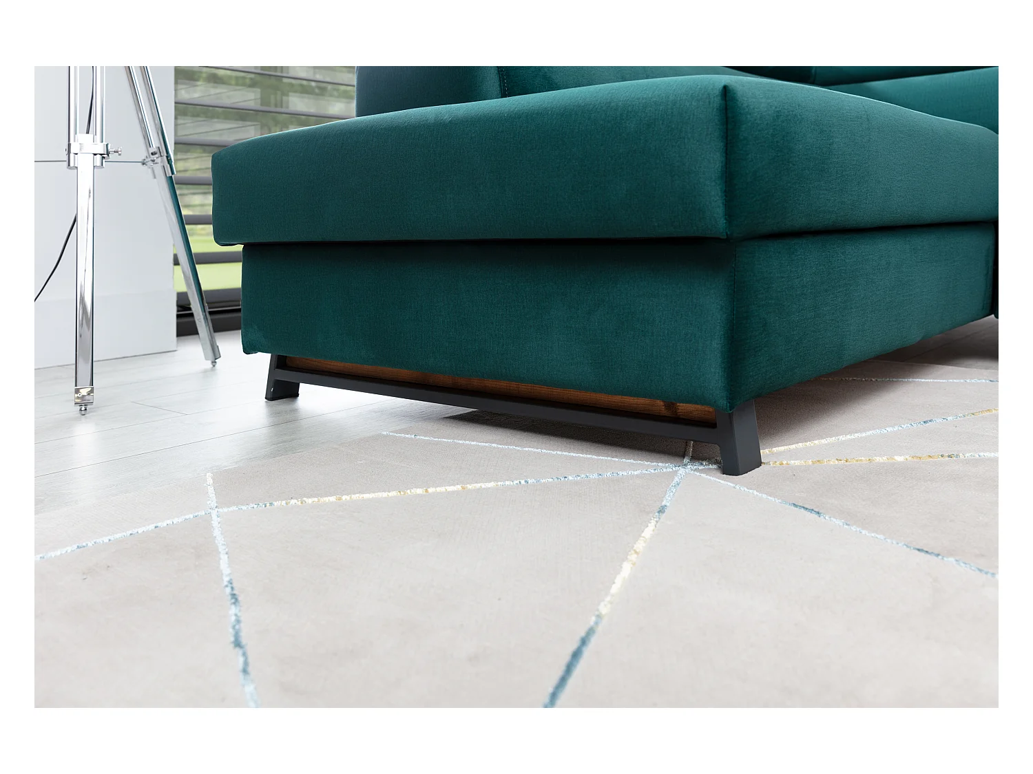 Canapé angle gauche convertible velours noir avec têtières réglables Nikos 265cm