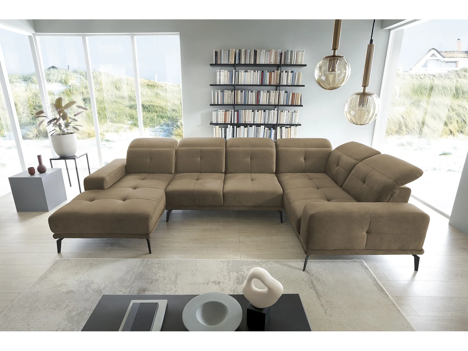 Panoramische designbank in donkerbeige stof haakse hoofdsteunen met Stan armleuning 350 cm