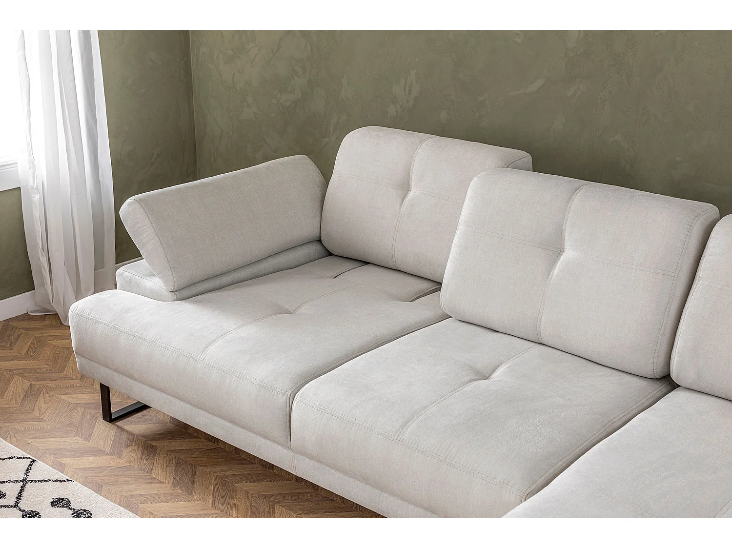 Grand canapé d'angle droit tissu beige clair et métal noir Kustone 314cm