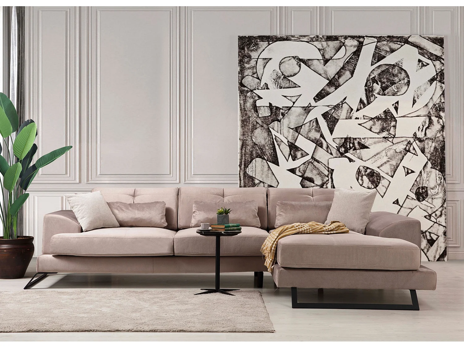 Canapé d'angle droit velours beige avec têtières relevables et pieds metal noir Briko 308cm