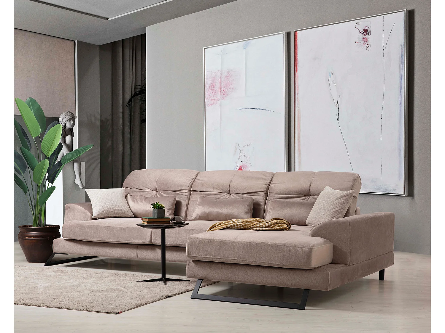 Canapé d'angle droit velours beige avec têtières relevables et pieds metal noir Briko 308cm