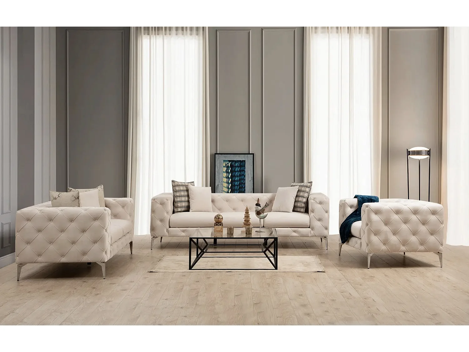 Canapé 3 places capitonné velours beige clair et pieds chromé Herakles 237cm