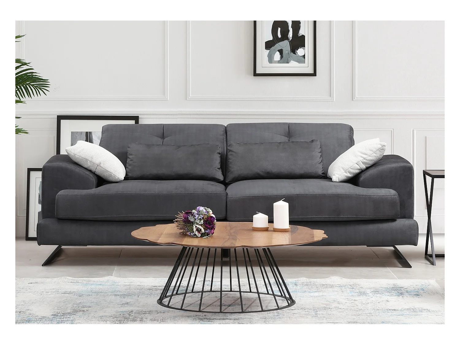 Canapé 3 places velours anthracite avec têtières relevables et pieds metal noir Briko 225cm
