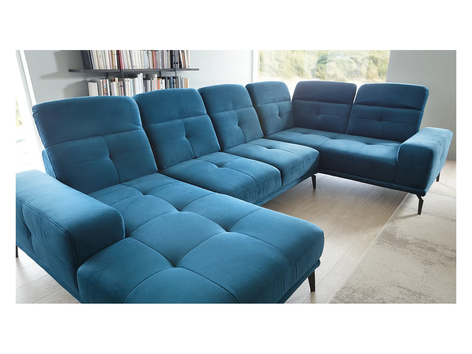 Panoramische designbank in olijfgroene stof rechte hoek hoofdsteunen met armleuning Stan 350 cm