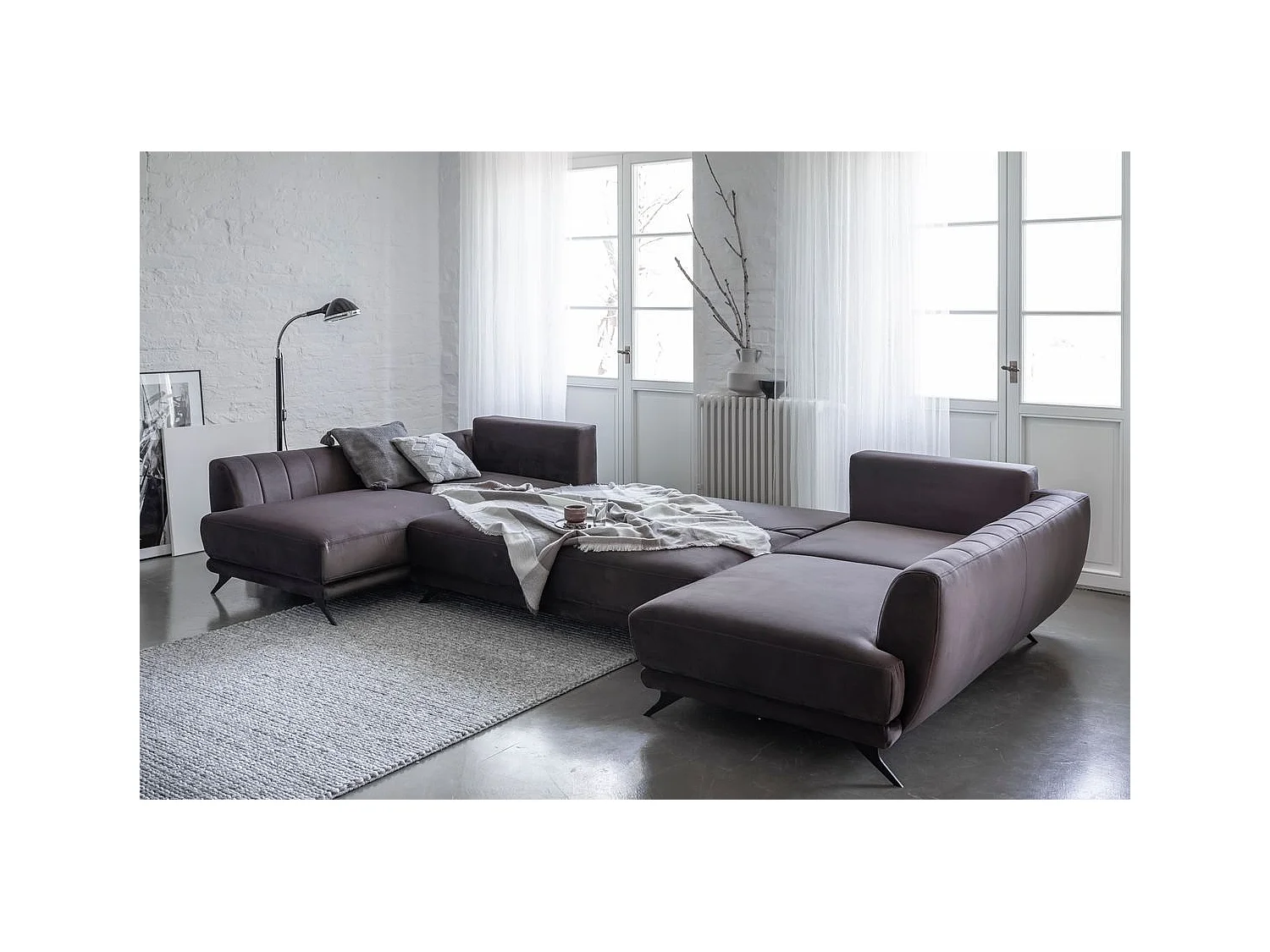 6-zits panoramische hoekbank in chocoladestof Largos 362 cm