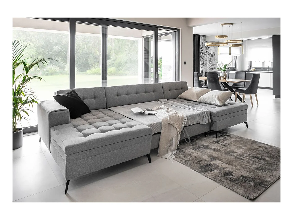 Canapé panoramique convertible tissu doux brillant capitonné rose clair Romy 350cm