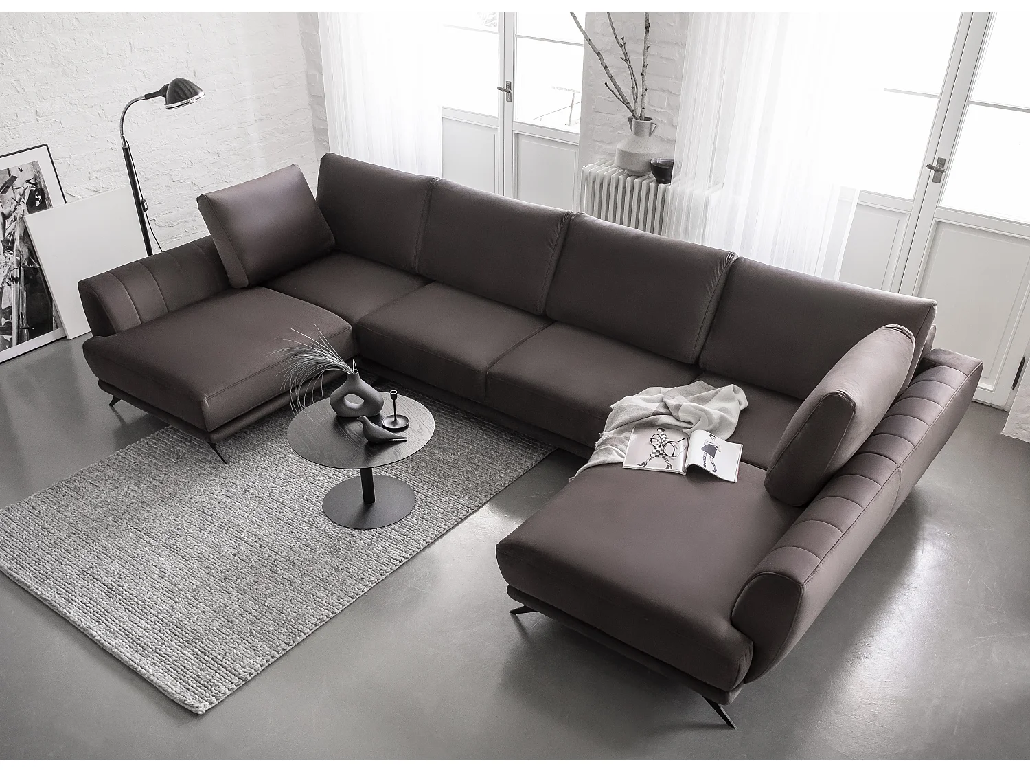 Canapé d'angle panoramique 6 places velours gris clair Largos 362cm