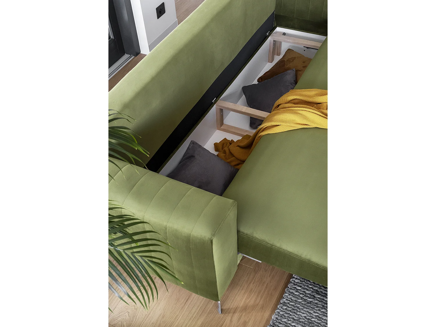 Designer 3/4-zits slaapbank in zachte donkergrijze stof en chroomstalen poten Eliza 250 cm