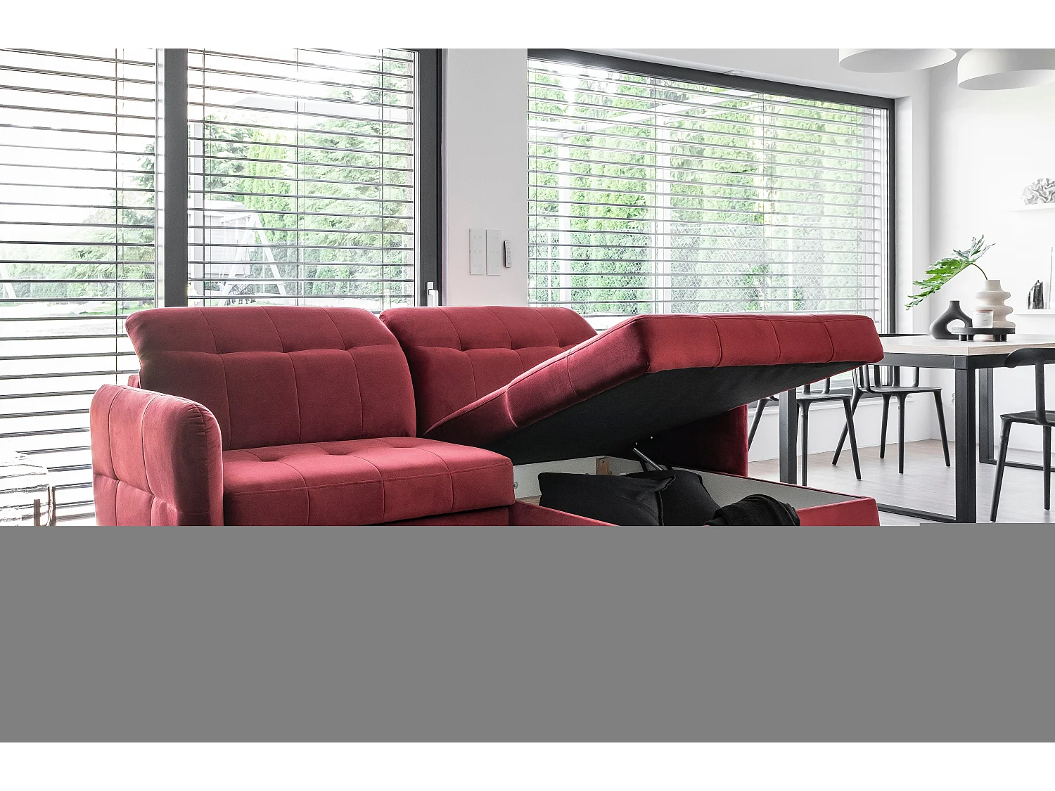 Canapé convertible angle droit avec têtières réglables tissu matelassé gris clair Lory 225cm