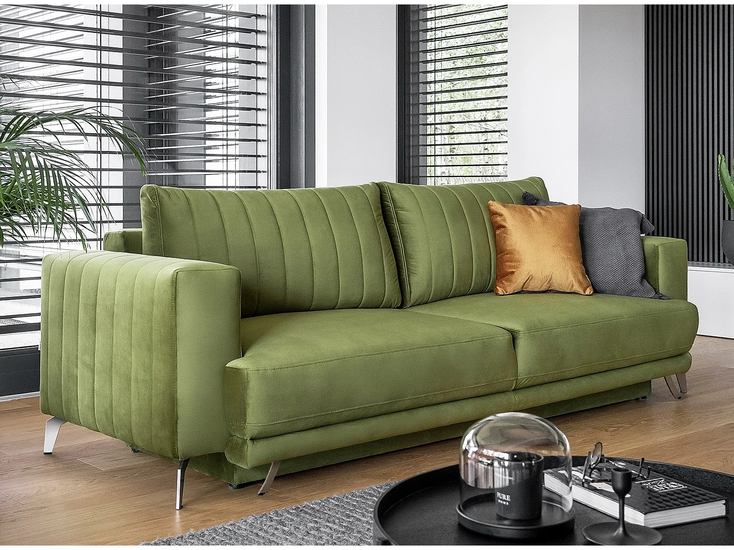 Canapé convertible design 3-4 places velours vert kaki et pieds acier chromé Eliza 250cm