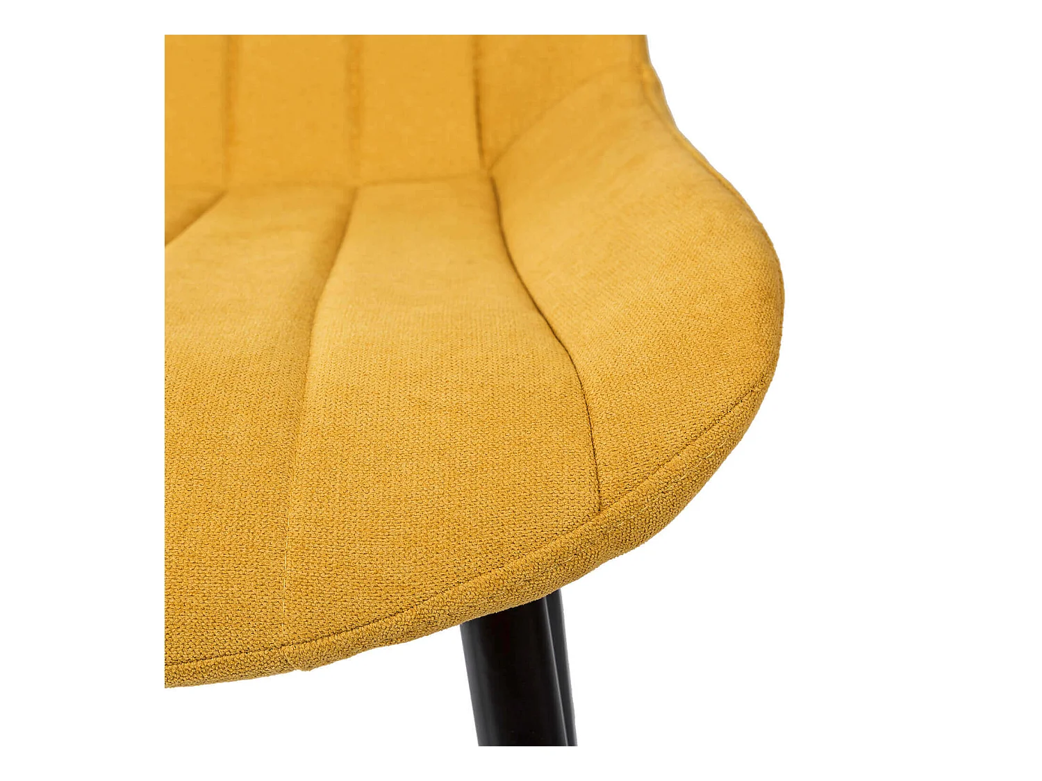 Chaise moderne tissu jaune moutarde matelassé et pieds métal noir Liza