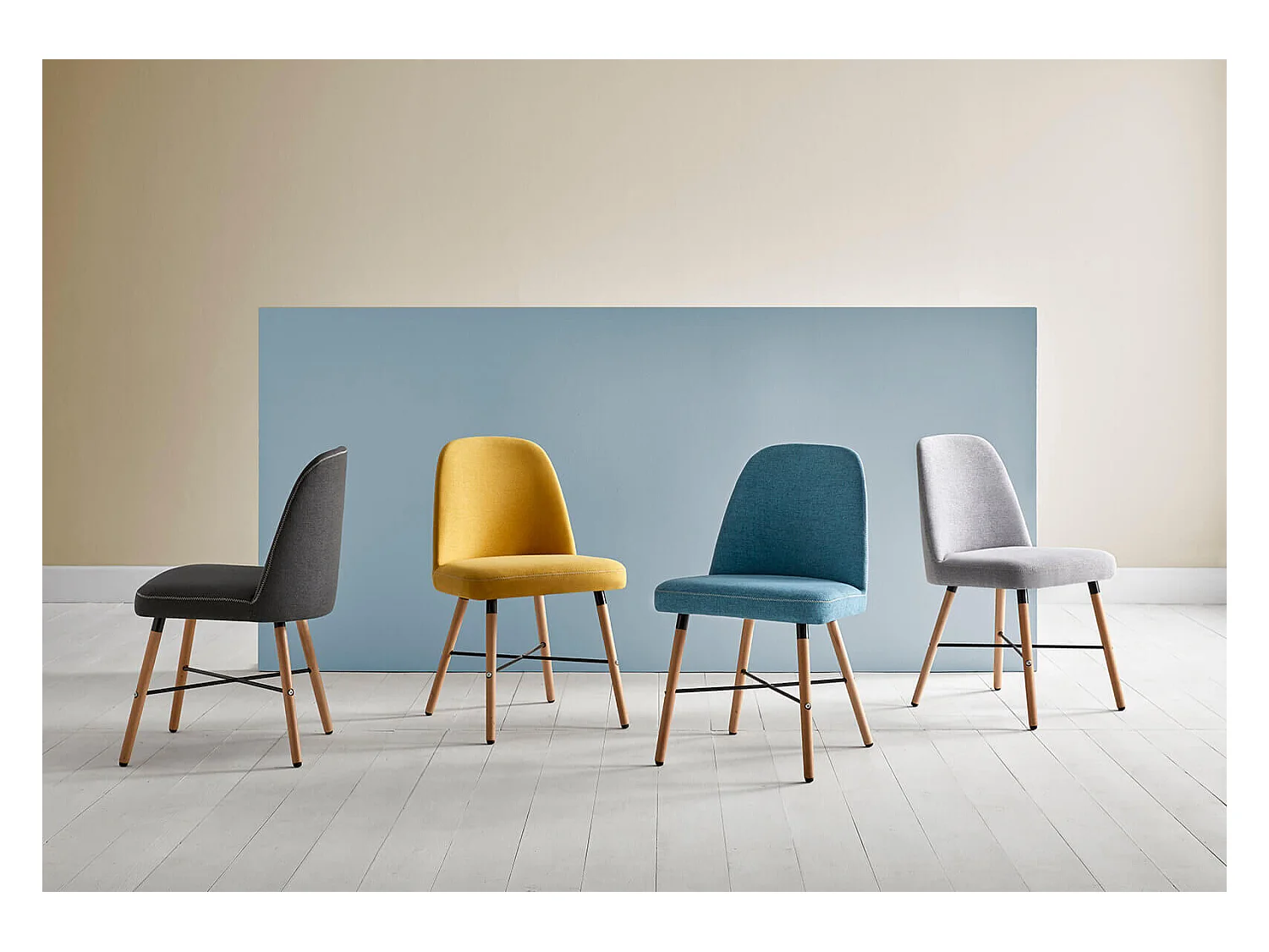 Chaise style scandinave en bois de hêtre et tissu Otrika-Couleur Bleu canard