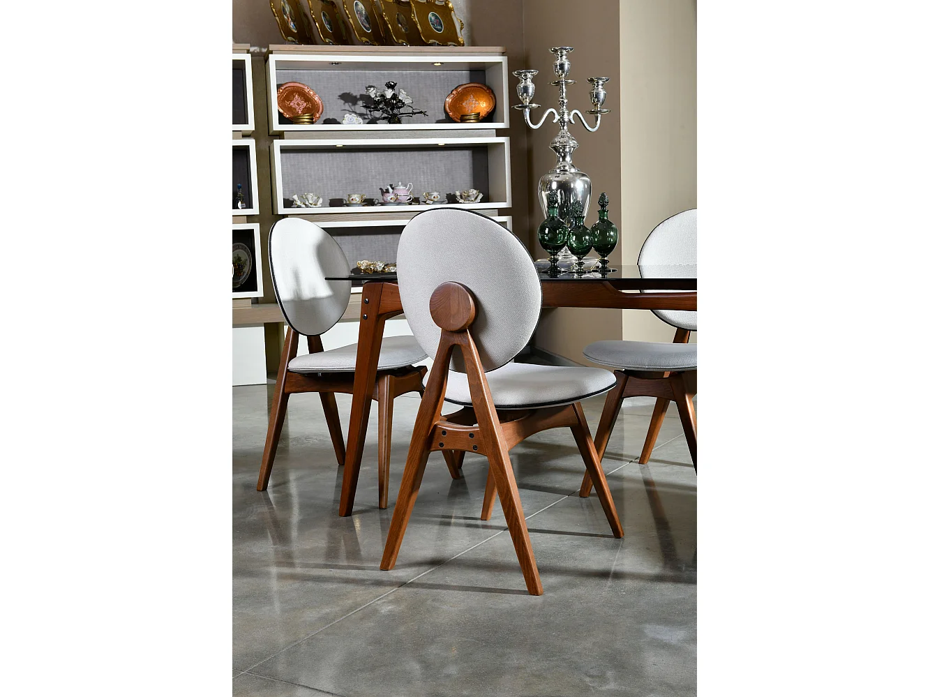 Chaise en bois de noyer et tissu lin crème Karny - Lot de 2