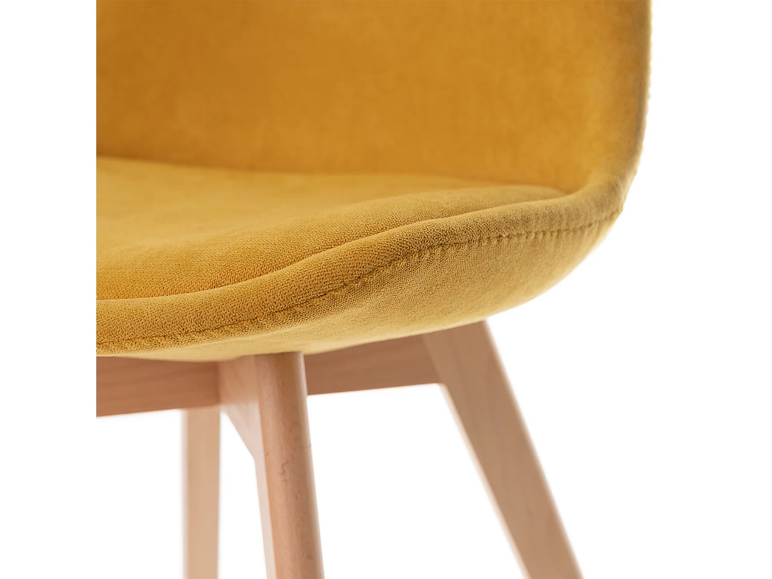 Chaise scandinave en tissu doux et bois de Hêtre Romba – Confort et élégance-Couleur Jaune curry