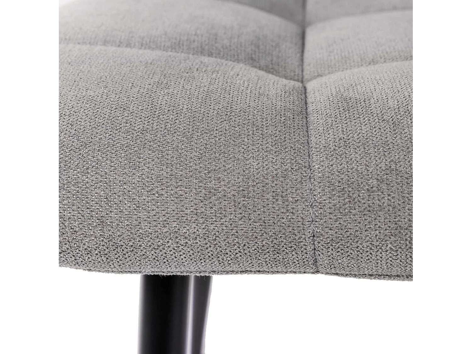 Chaise en tissu capitonnée rembourré Livio – Élégance moderne avec pieds en métal noir-Couleur Gris clair